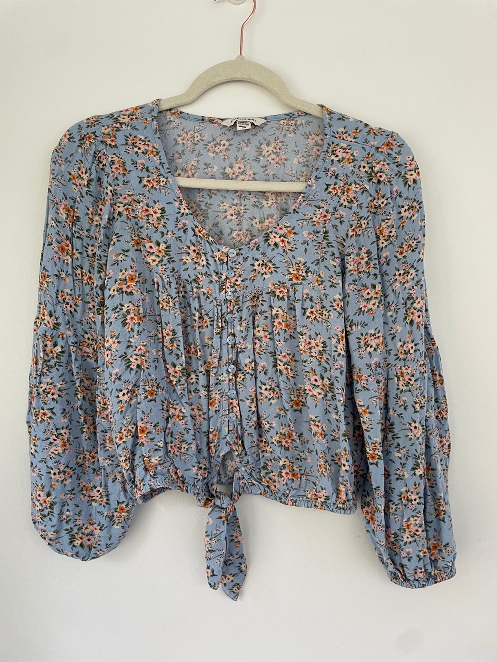 American Eagle Outfitters Blue Floral Tie-Front Blouse